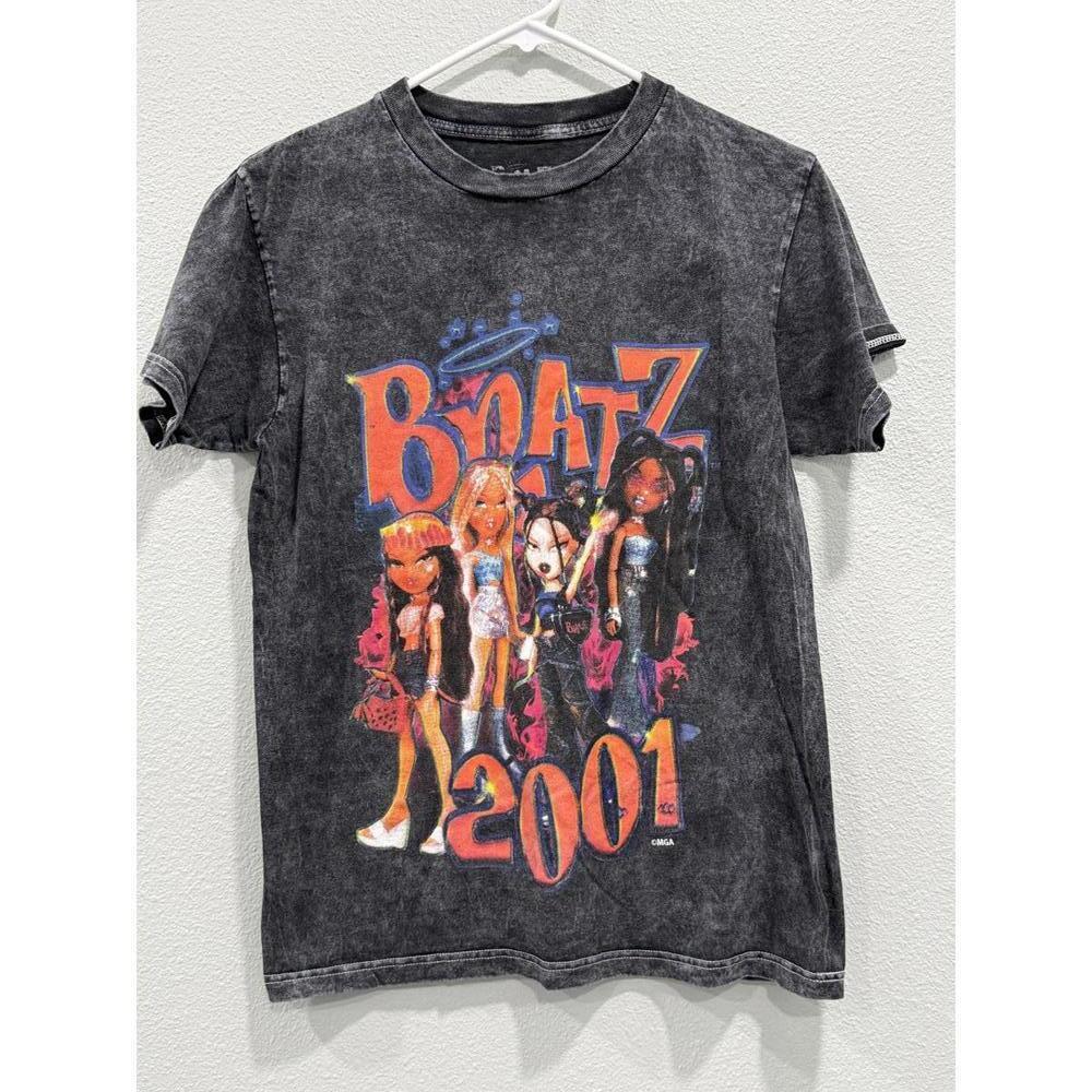 Bratz 2001 Vintage Graphic T-Shirt